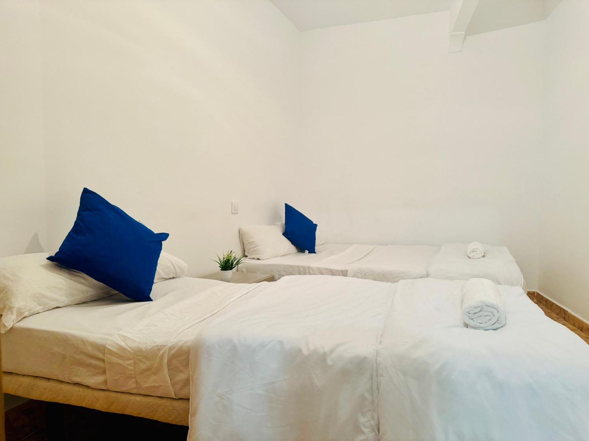 Apartment Pisos Baraja Gl Madrid